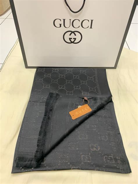 gucci şal siyah|gucci shopping bag.